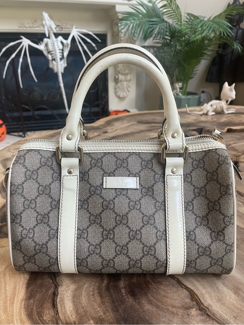 Gucci small Boston bag coated monogram canvas patent ivory leather gold HW